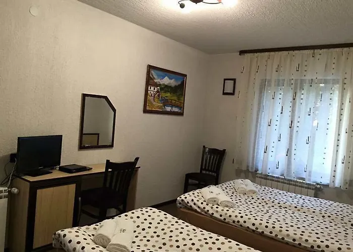 Hotel семеен гингеръ *